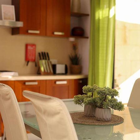 Seafront Duplex Penthouse With Terrace Overlooking Xlendi Bay Dış mekan fotoğraf