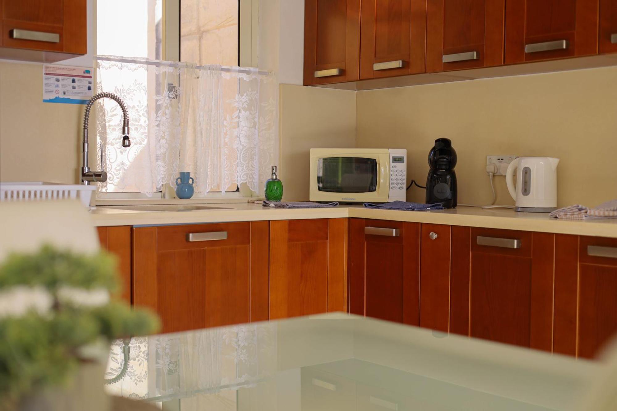 Seafront Duplex Penthouse With Terrace Overlooking Xlendi Bay Dış mekan fotoğraf