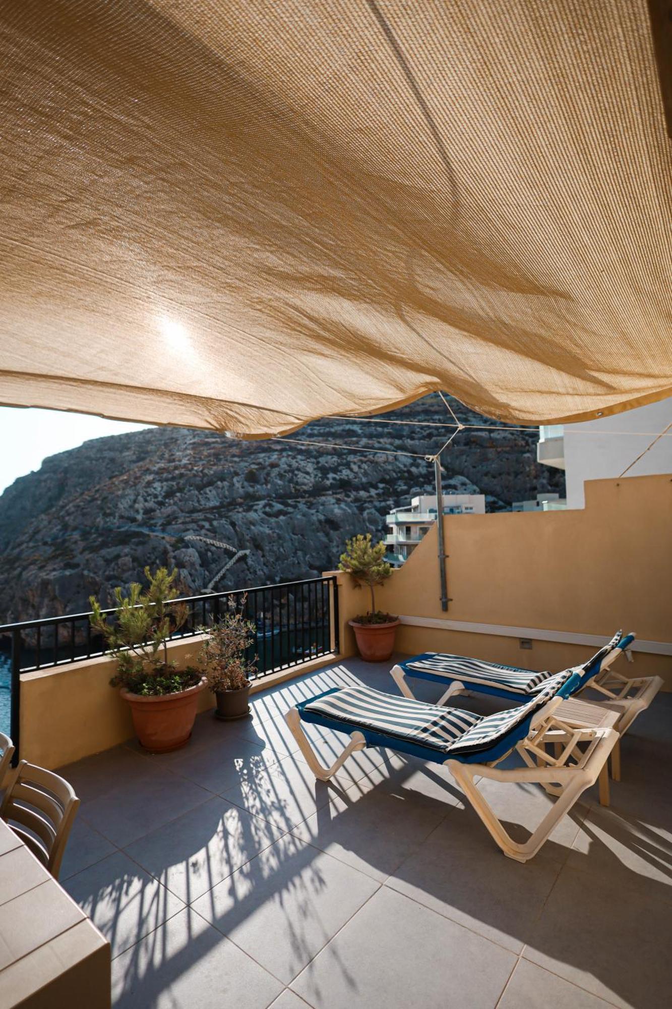 Seafront Duplex Penthouse With Terrace Overlooking Xlendi Bay Dış mekan fotoğraf